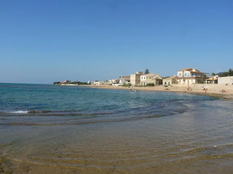 קומיסו Villa Mastrella